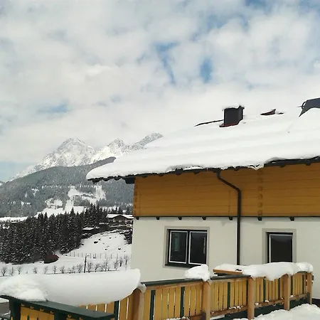 Апартаменти Oesterreich *